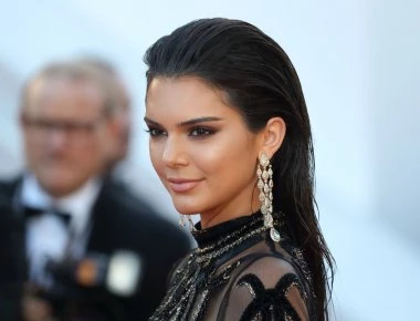 Η Κένταλ Τζένερ αγχώθηκε και είπε να ανεβάσει μια ακόμα φωτό από το μπάνιο...